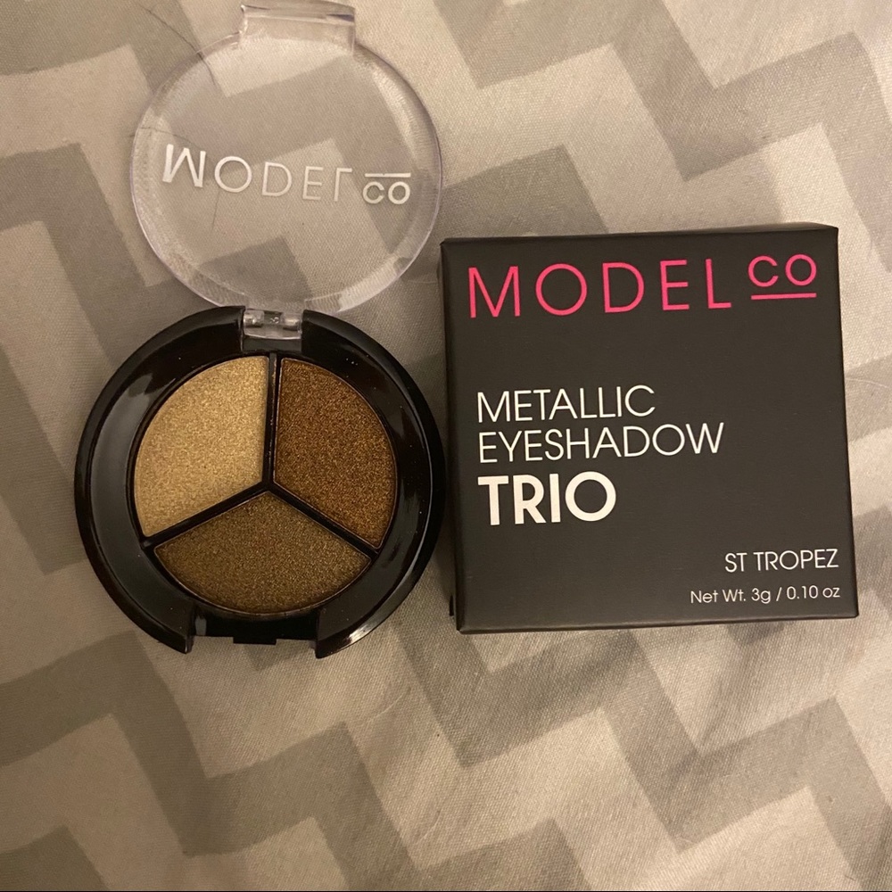 Model Co Bundle - Picture 7 of 16